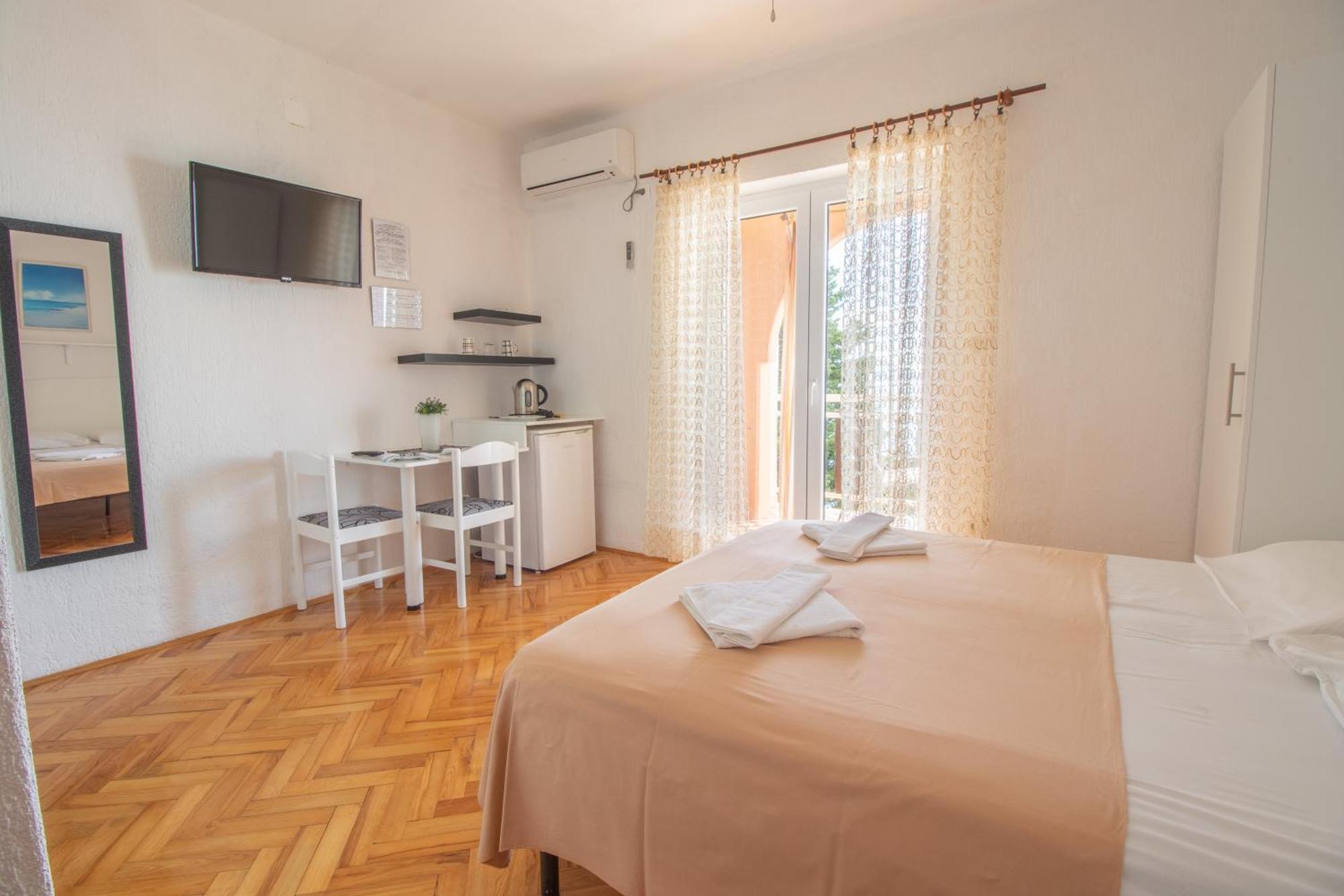 Plaza 2 Hotell Sveti Juraj Eksteriør bilde