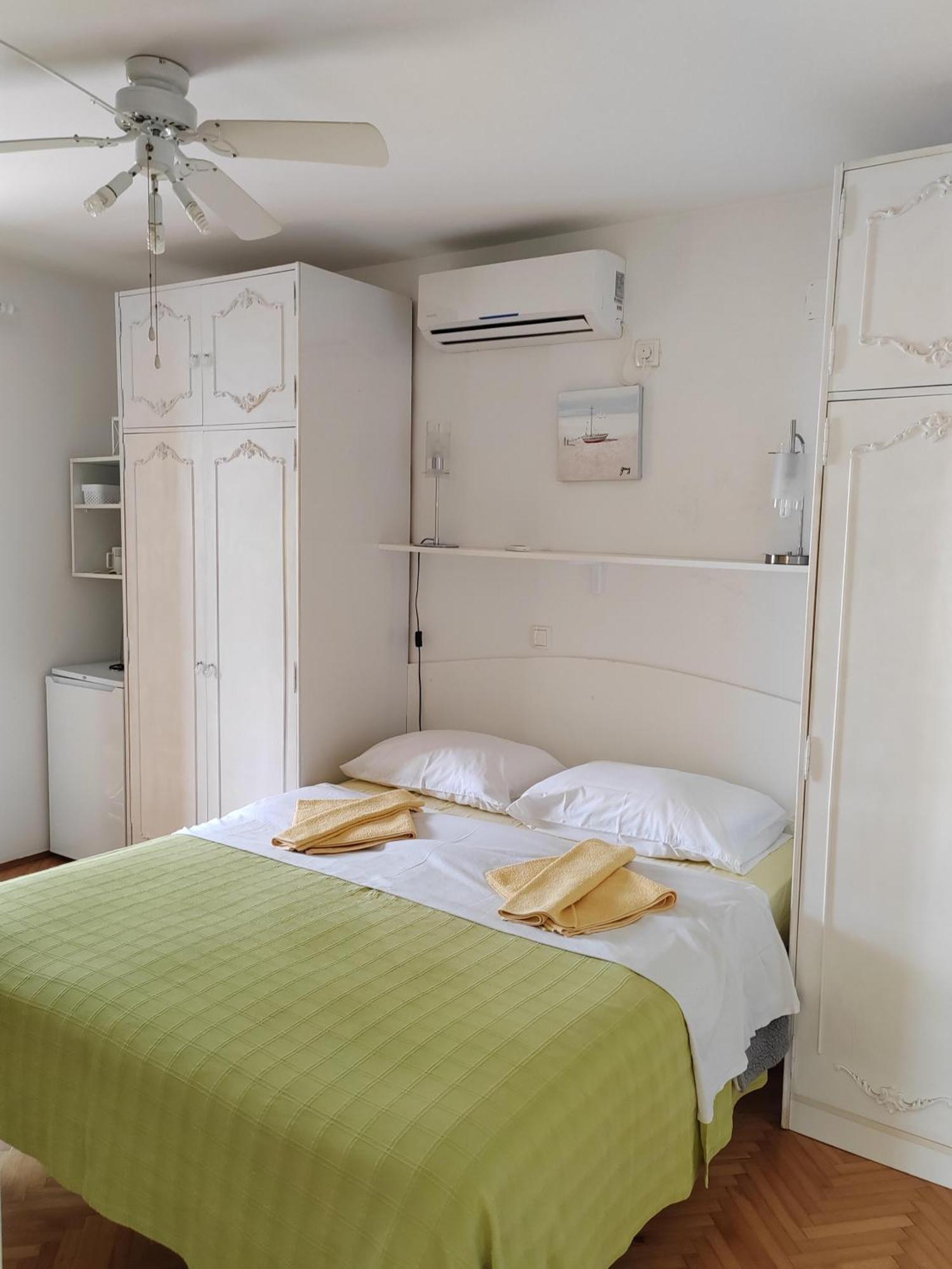 Plaza 2 Hotell Sveti Juraj Eksteriør bilde